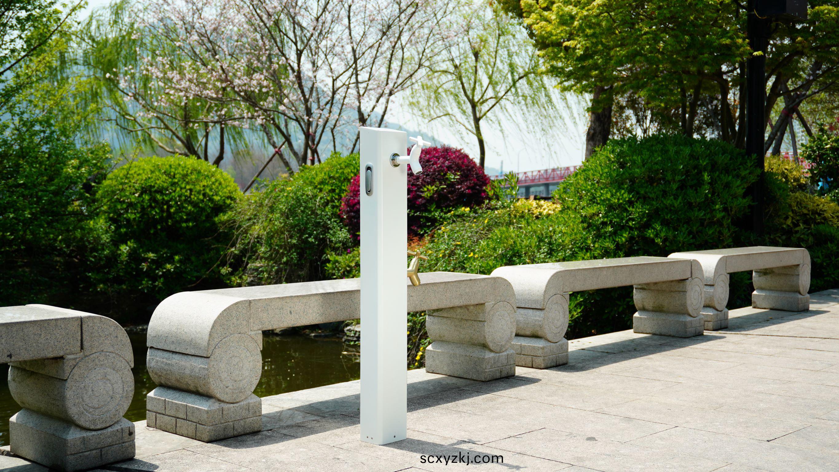 龍睛係(xi)列戶(hu)外立柱水(shui)龍(long)頭