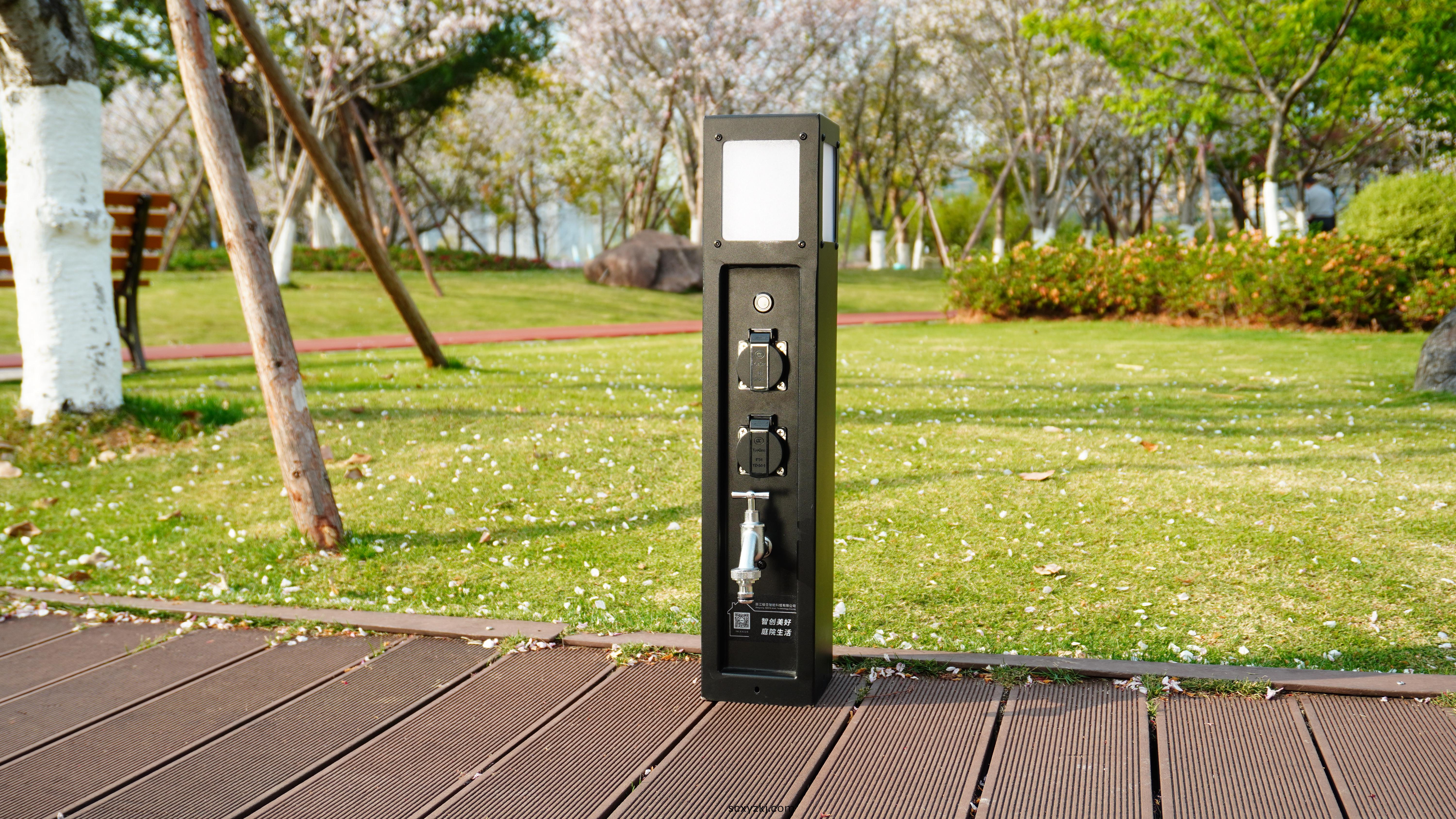 極(ji)亞(ya)智能戶(hu)外挿座(zuo)柱（outdoor outlet post）——構(gou)建(jian)智能庭院(yuan)生態